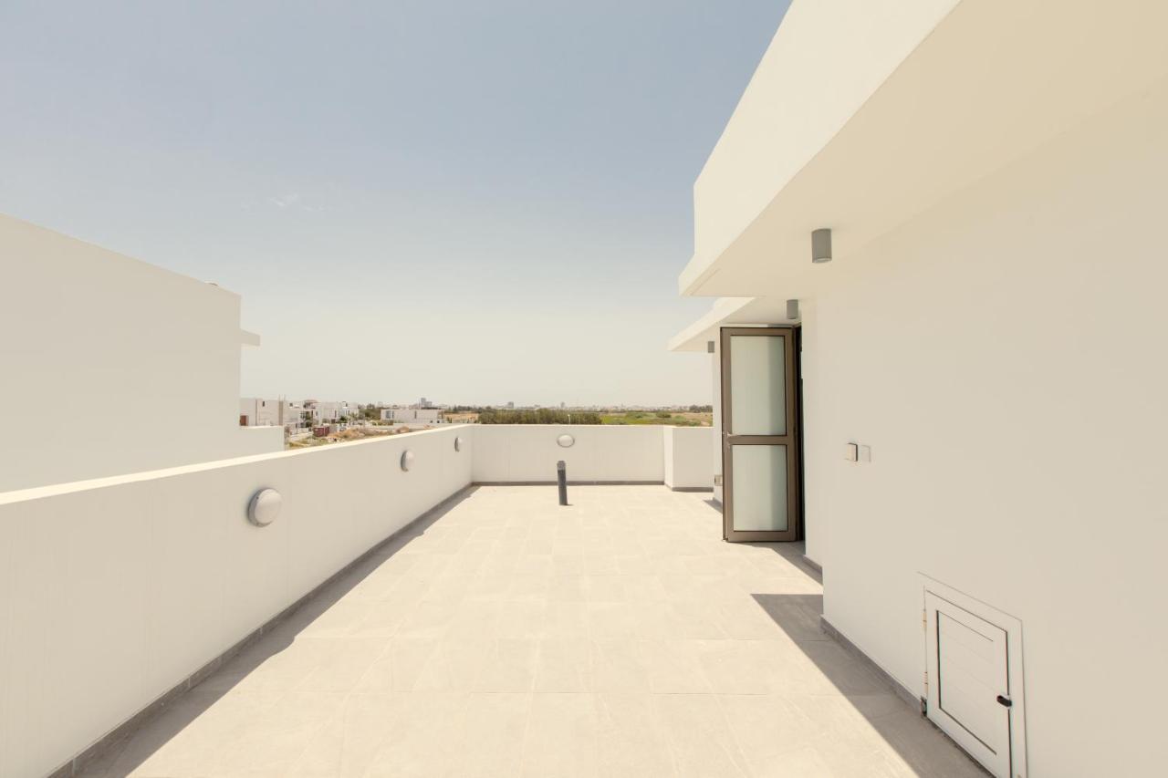 Livadhia Palm Tree Villas מראה חיצוני תמונה