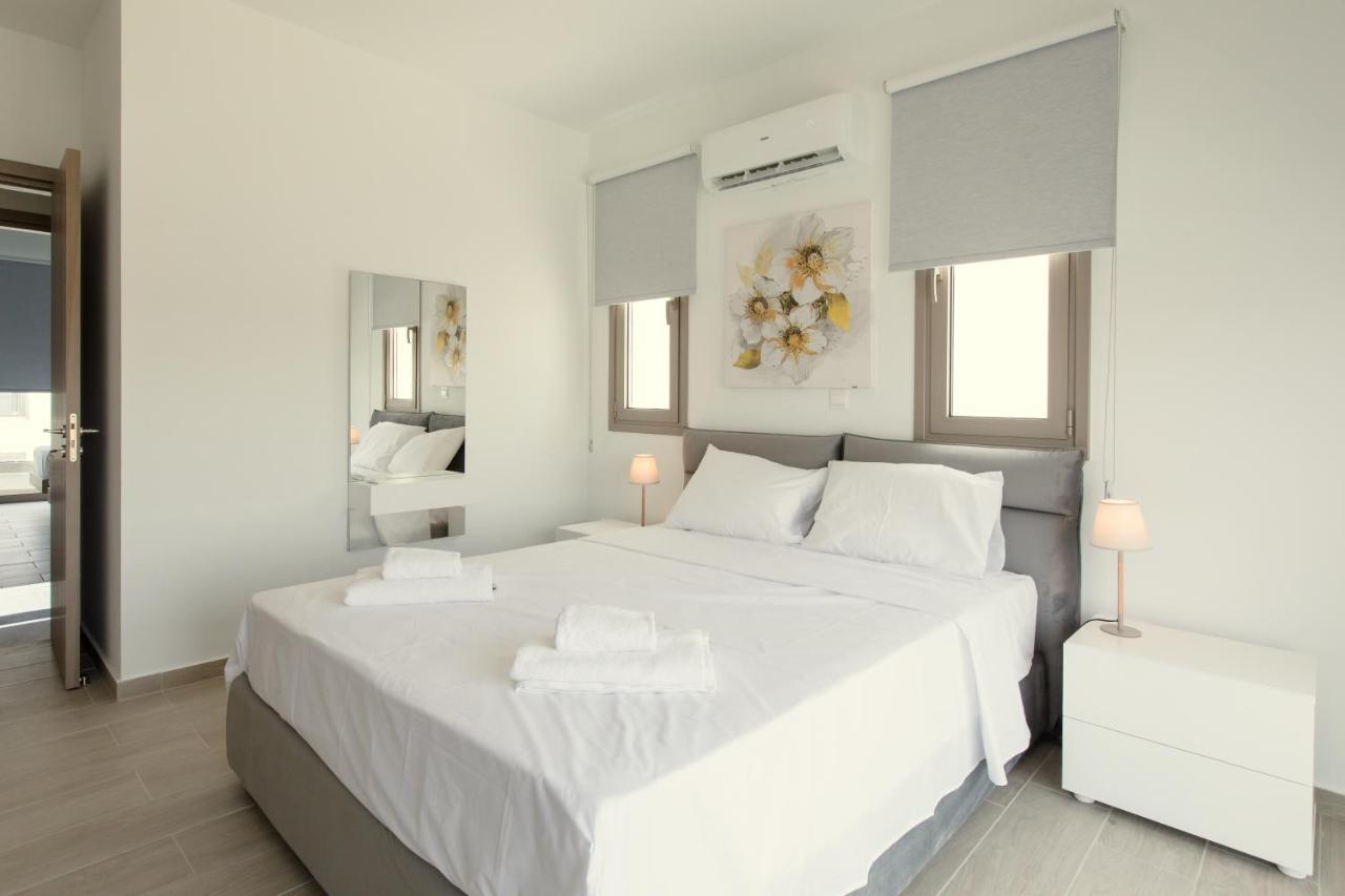 Livadhia Palm Tree Villas מראה חיצוני תמונה
